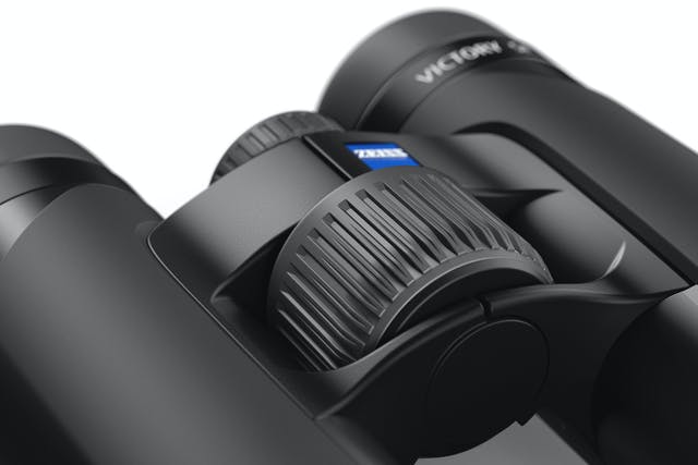 zeiss-victory-sf-10x32-product-04.ts-1580388755257