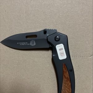 Licit: Strider knives kés
