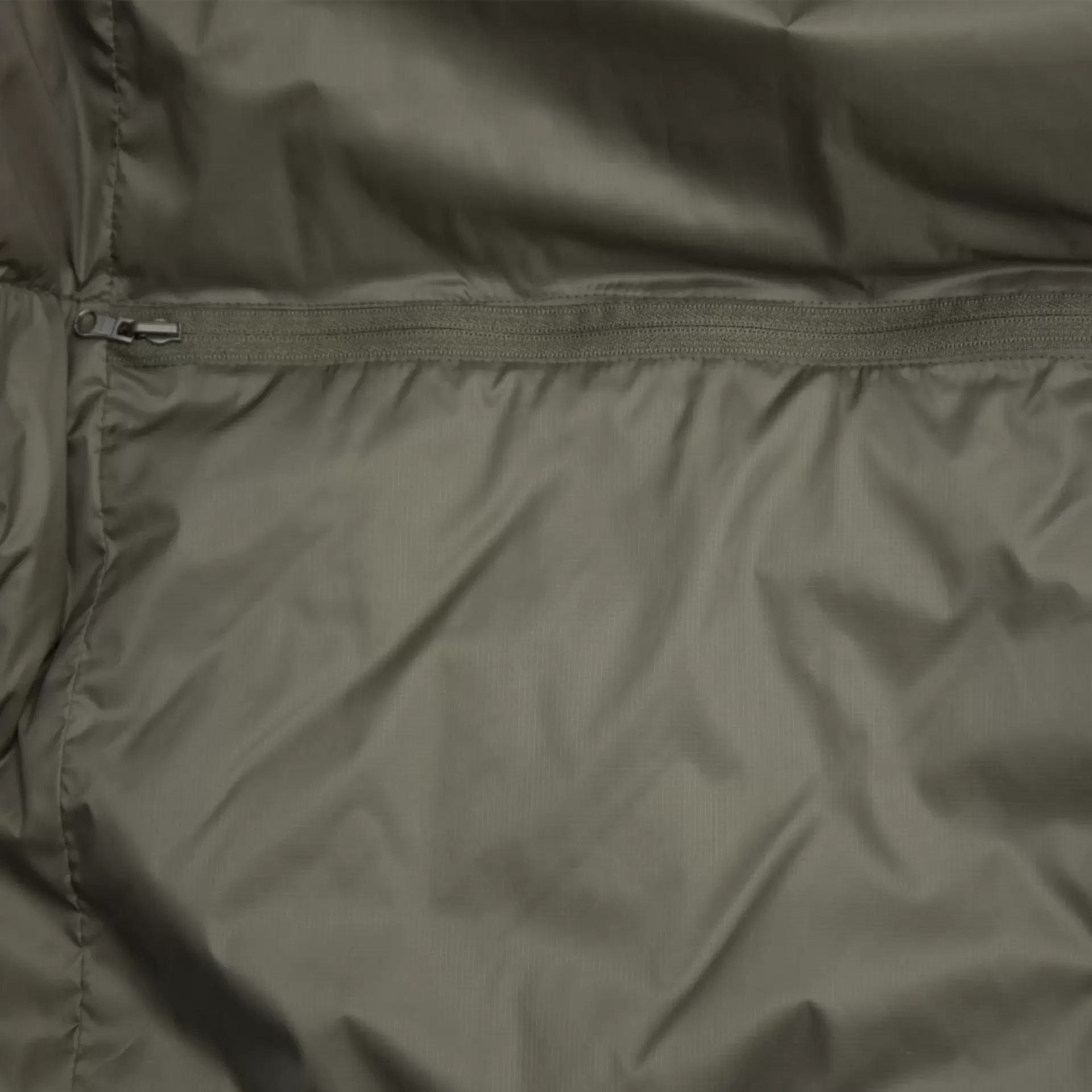 Carinthia LIG 4.0 Jacket könnyű G-LOFT® kabát – Olíva – gyári termékfotó 20