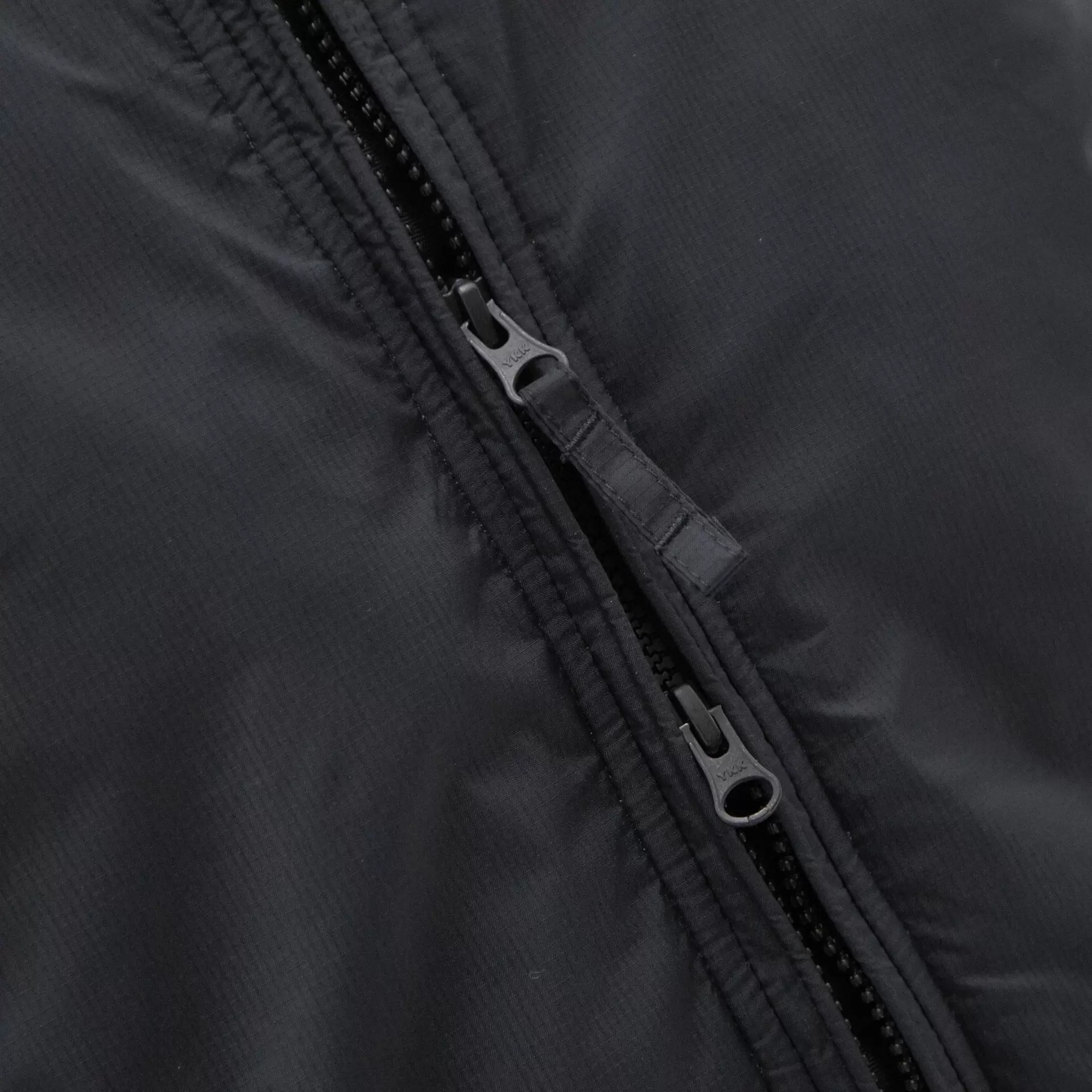 Carinthia HIG 5.0 Jacket – nagy szigetelésű téli kabát – Fekete – gyári termékfotó 20