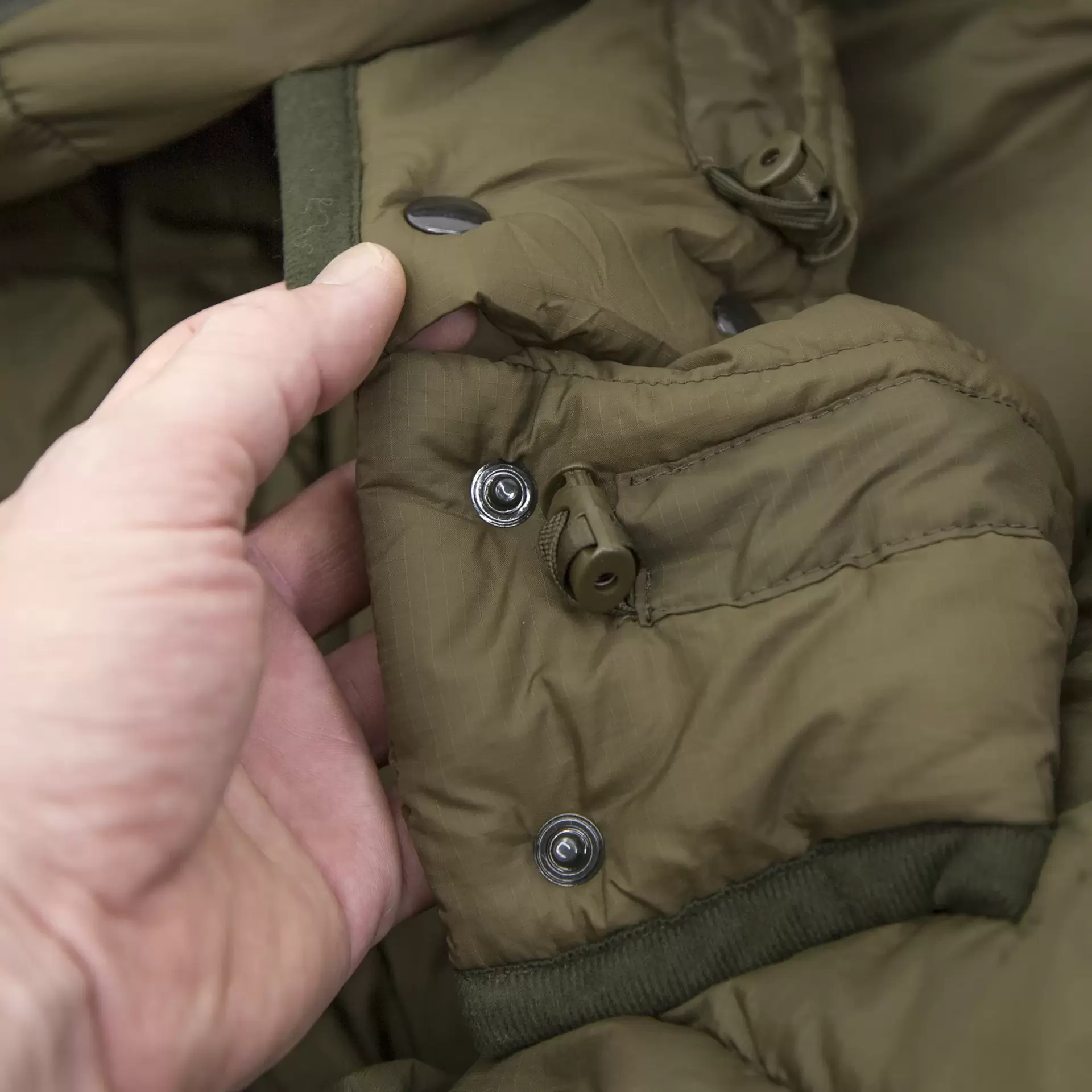 Carinthia Survival One – háromrétegű téli hálózsák – Olíva – gyári termékfotó 4