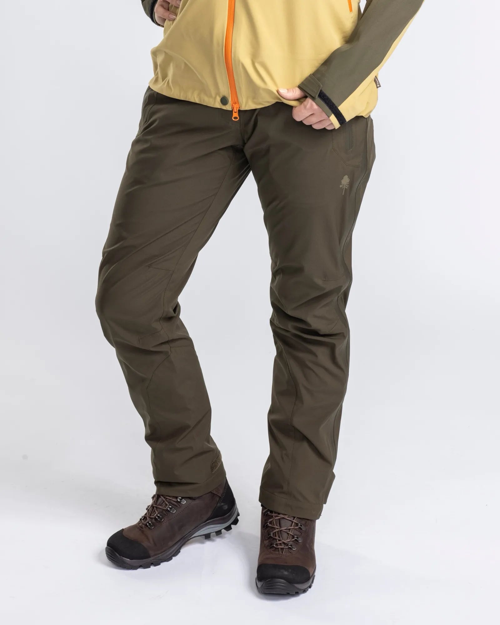 Abisko 3L Trousers W's – Moss Green (135) – 3313