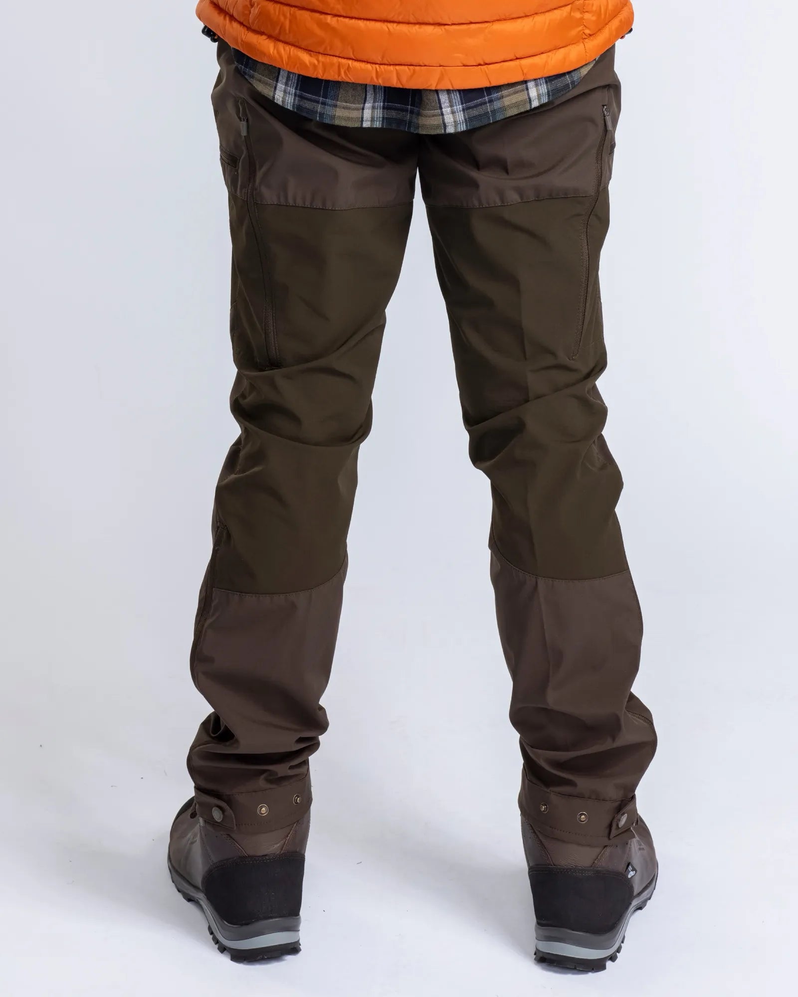 Abisko Trousers M's – D.Olive/Suede Brown (186) – 5402