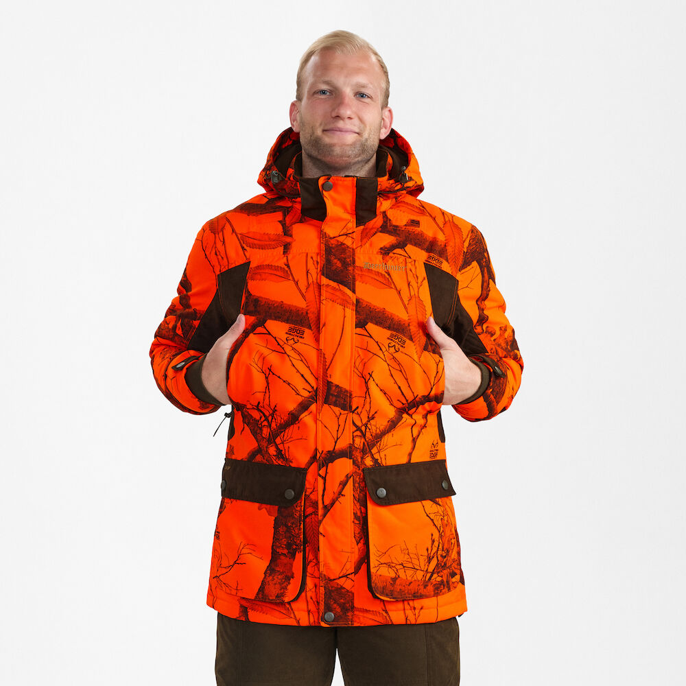 Deerhunter EAGLE Winter Jacket – bélelt vízálló férfi téli vadászkabát – 5785 – REALTREE EDGE® ORANGE (73) – elölnézet