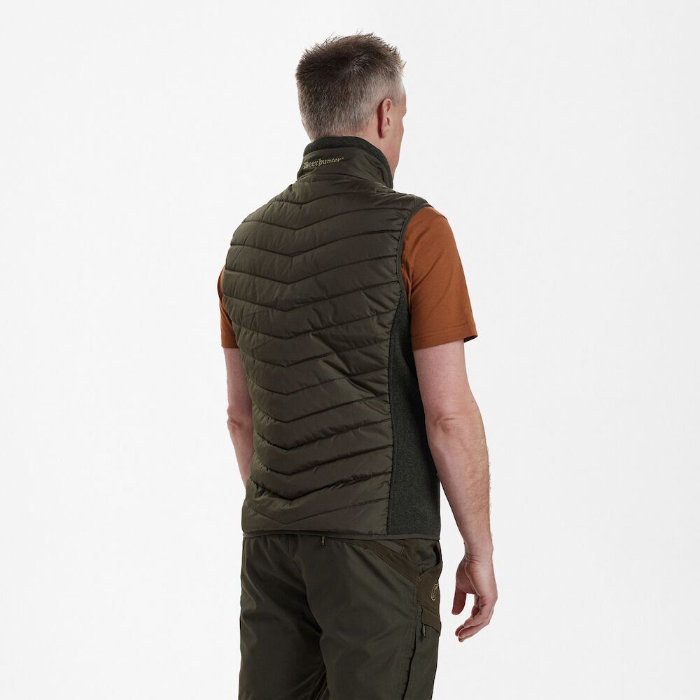 Deerhunter MOOR Padded with Knit bélelt vadászmellény – 4572 – Timber – erdei barna (393) – hátulnézet