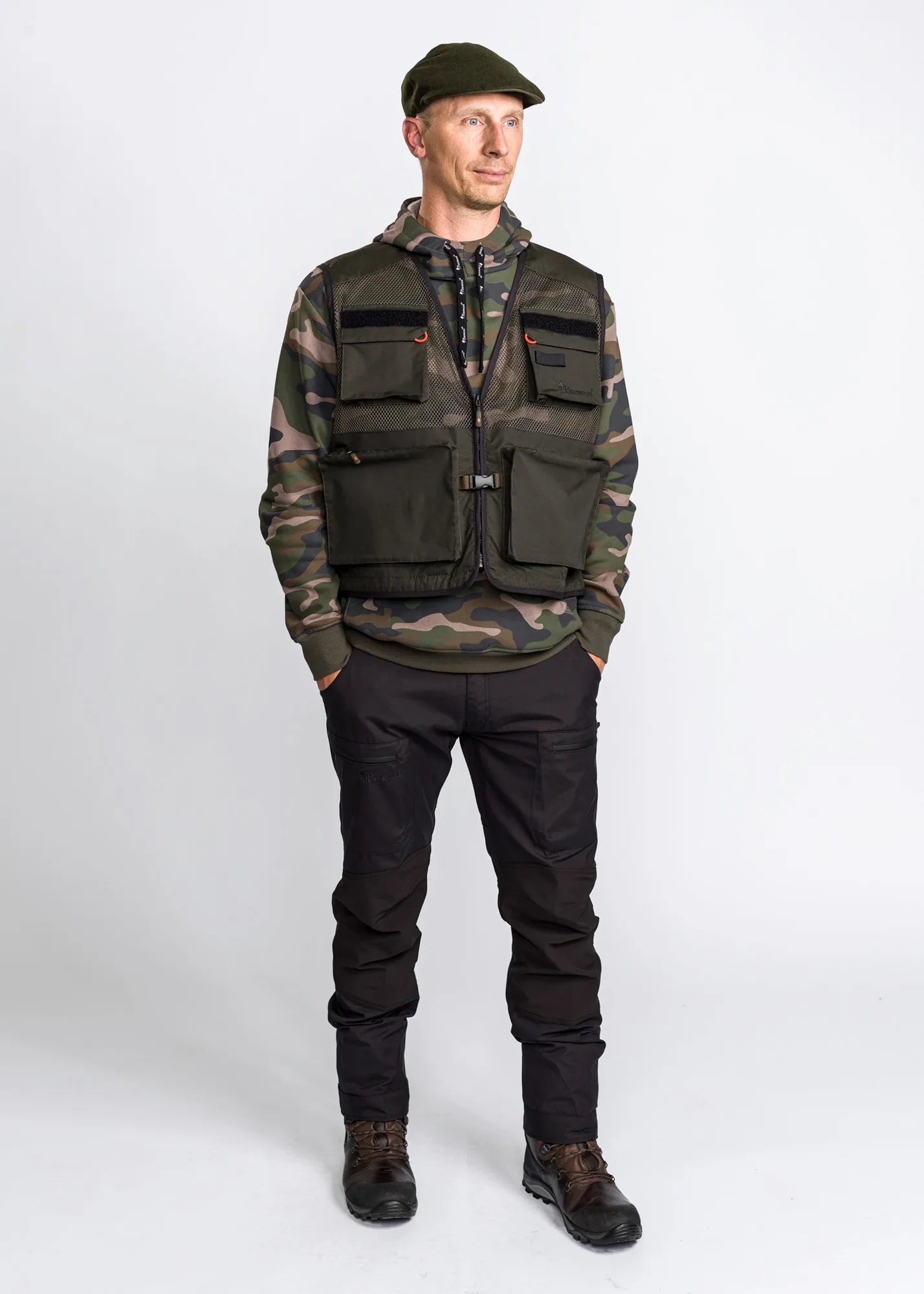 Pinewood® Active Fishing Vest M's – D.Green (103) – 5059