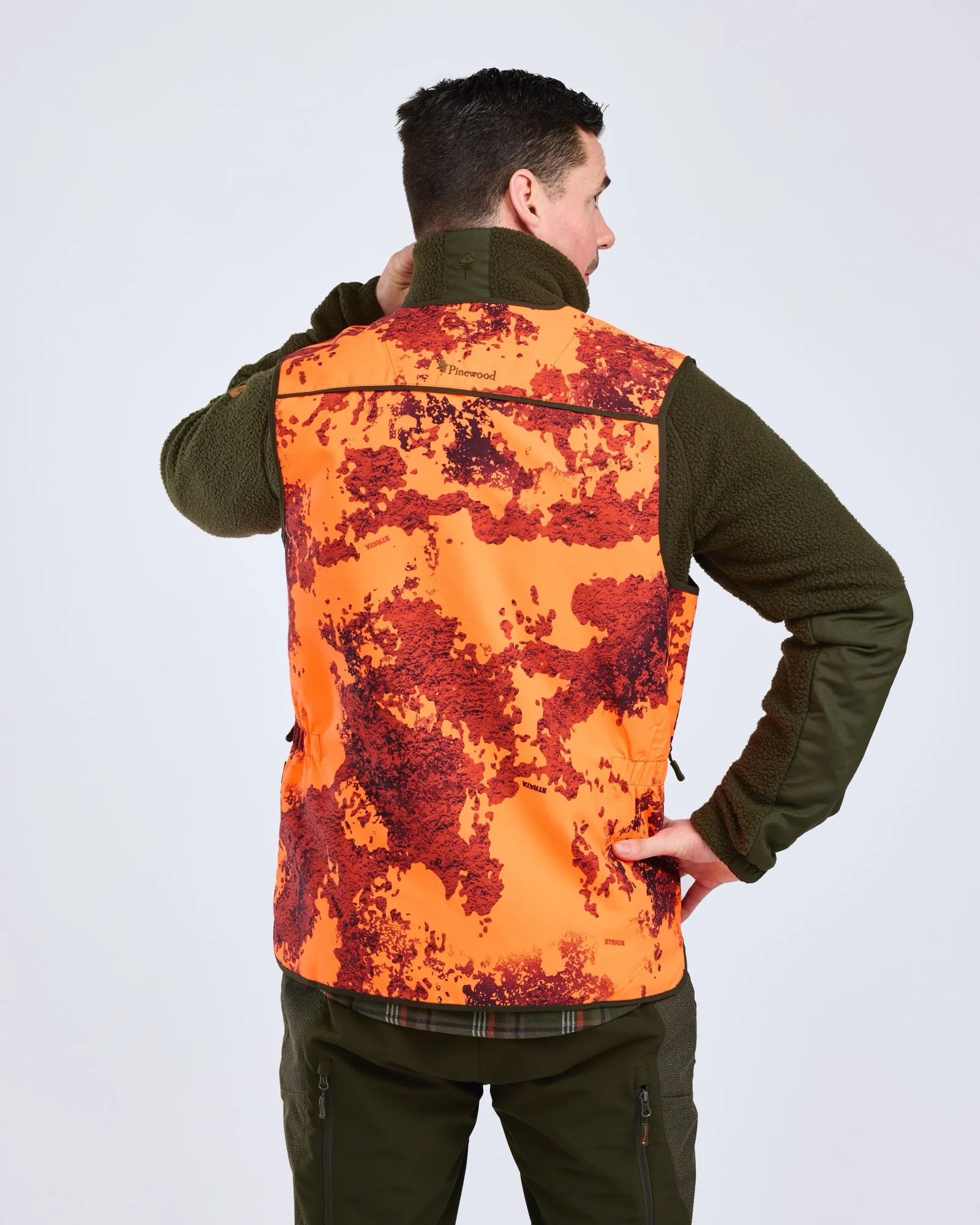 Pinewood® Hunters Camou Vest – Strata Blaze (986) – 5621