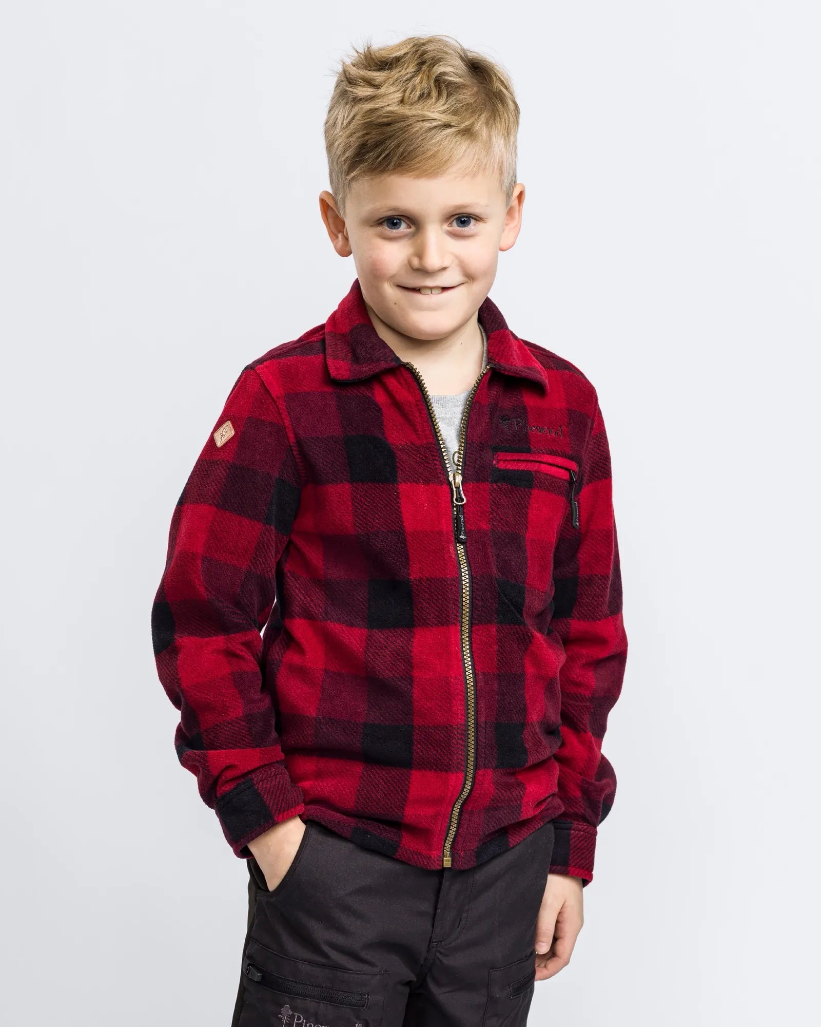 Pinewood® Kids Fleece Shirt Kanada – Red/Black (518) – 6069