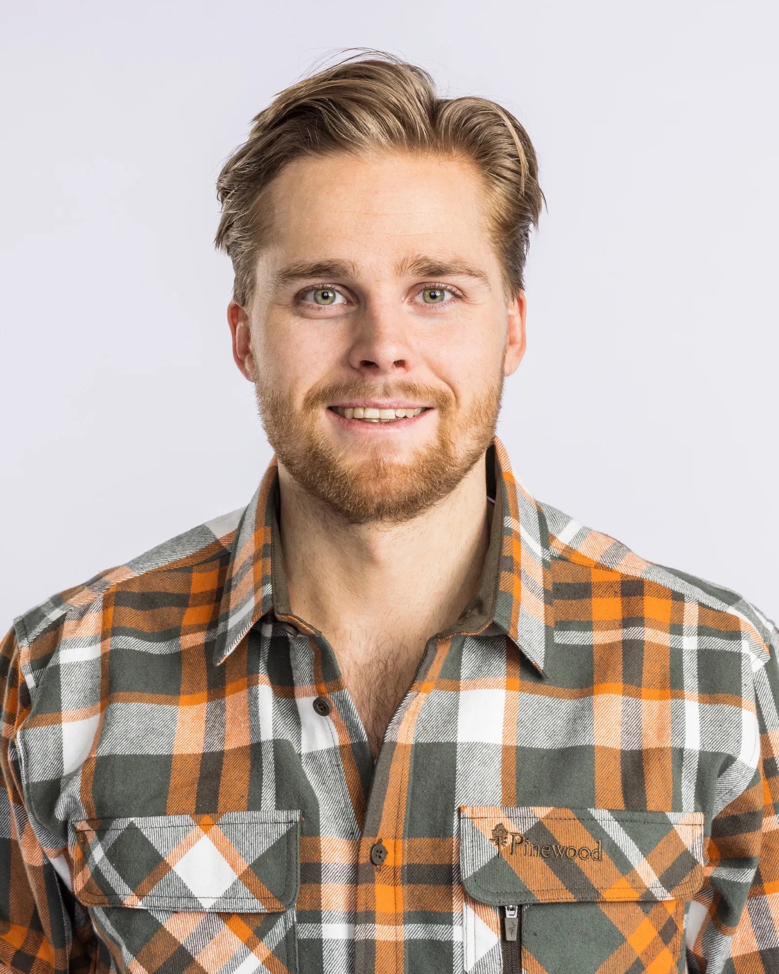Pinewood® Lappland Rough Flannel Shirt M's – Green/Orange (120) – 5487