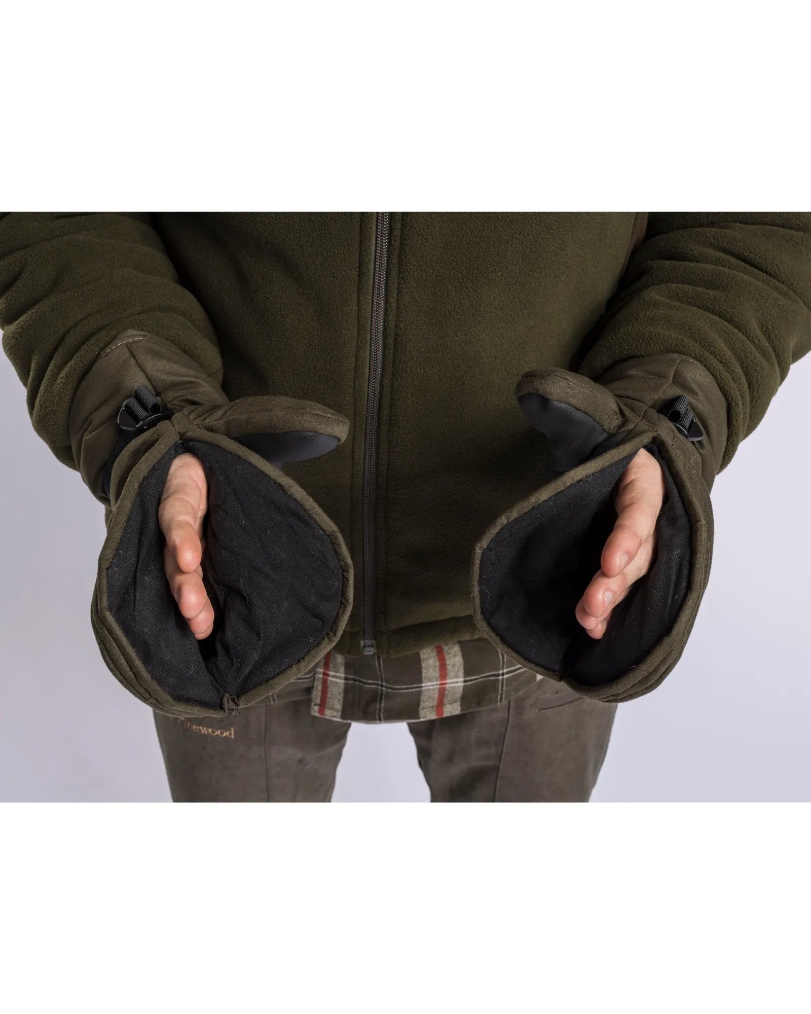 Pinewood® Magnet Pro Mitten – Moss Green (135) – 1150