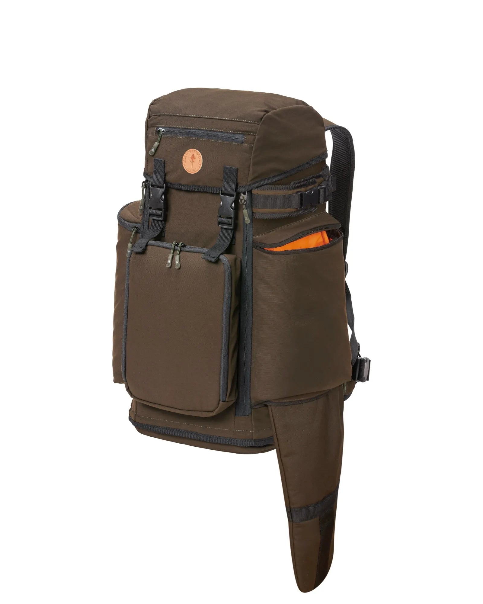 Pinewood® Wildmark 2.0 Chair Backpack – Suede Brown (241) – 1910