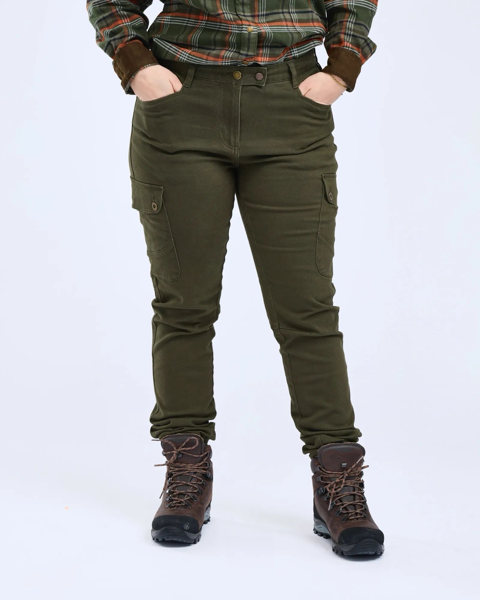 Värnamo Serengeti Trousers W's – Moss Green (135) – 3790