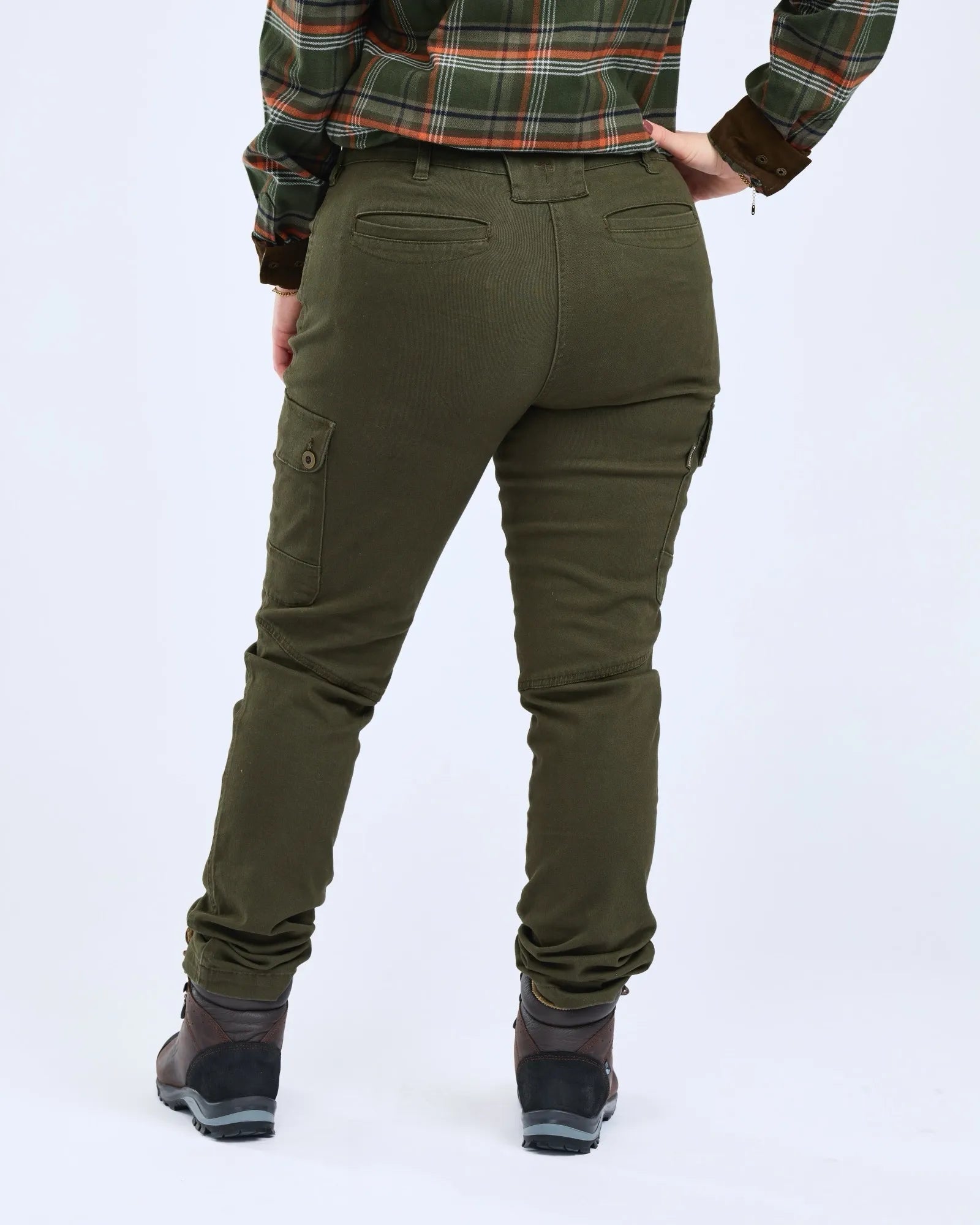 Värnamo Serengeti Trousers W's – Moss Green (135) – 3790